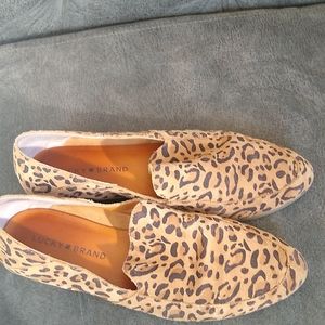 Lucky brand size 8 animal print shoes
